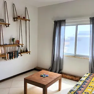 Albergue Solstice, Santa Maria