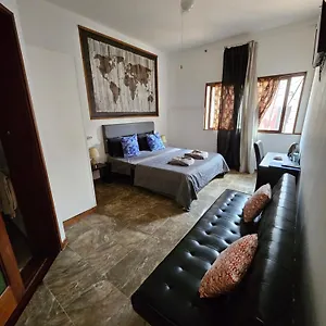 Blue Eagle - Casa De Santa María